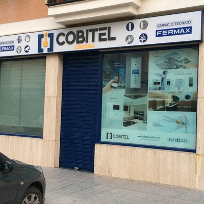 Local C/ Periodista José Luis de córdoba, 1