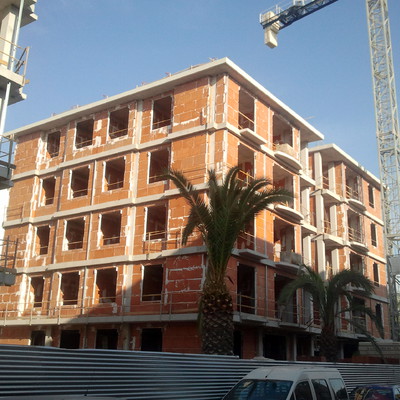 40 Viviendas y Garajes Sótanos - Lorca