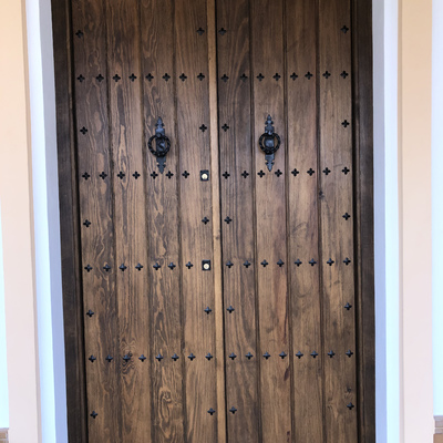 Puerta de madera