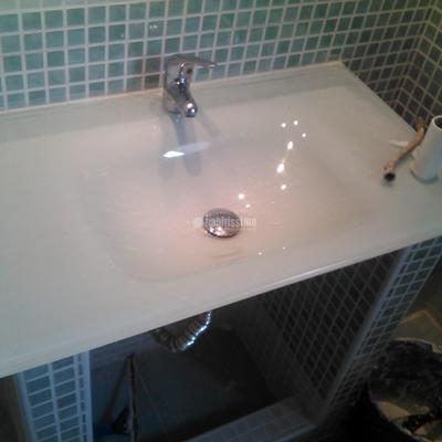 Construcción Casas, Aceras, Materiales Fontanería