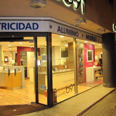 Reformas Cocinas, Pavimentos, Construcciones Reformas