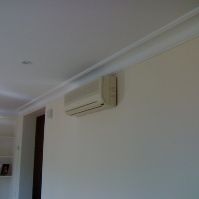 TECHO LISO Y PARED VELADURA.