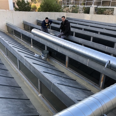 Sustitución de deshumectadora en piscina cubierta comunitaria