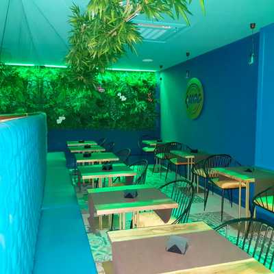 Restaurante. Plaza pilar