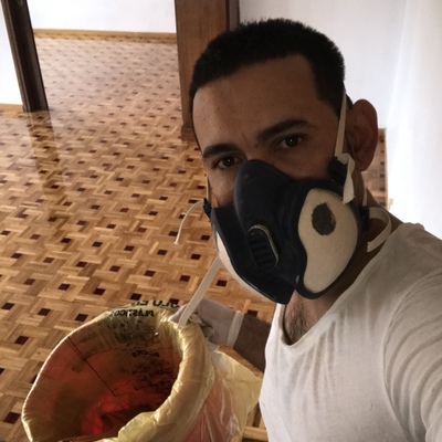 Aplicación de barniz