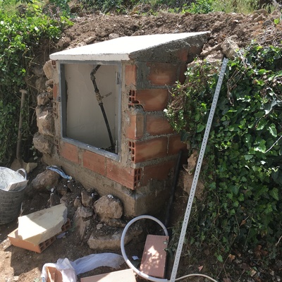 Caseta para bomba de agua
