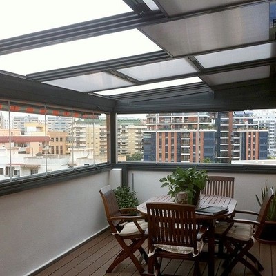 Terraza techo acristalado