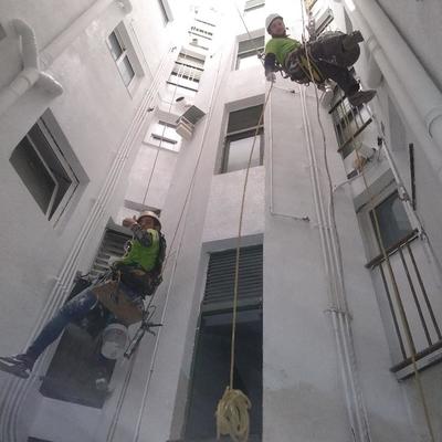 Pintura de patio interior Calafel