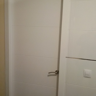 Reforma de Puertas Interiores y todo tipo de Carpintería 