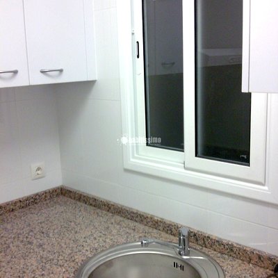 Reformas Viviendas, Construcciones Reformas, Carpinteros