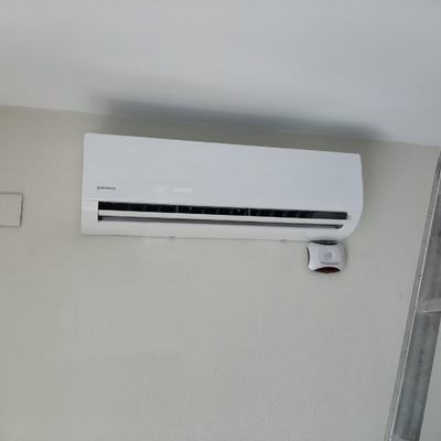 mini split con control de ventanas y puertas