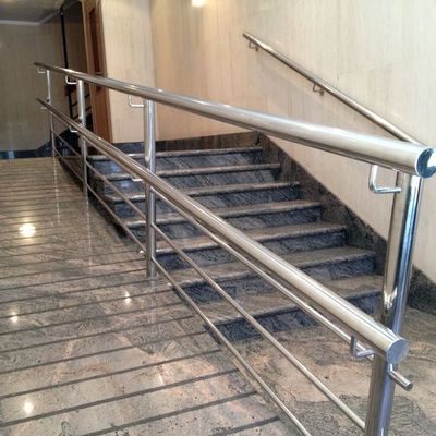 Barandilla rampa minusvalidos