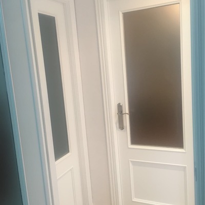 Lacado de marcos y tapetas insitu