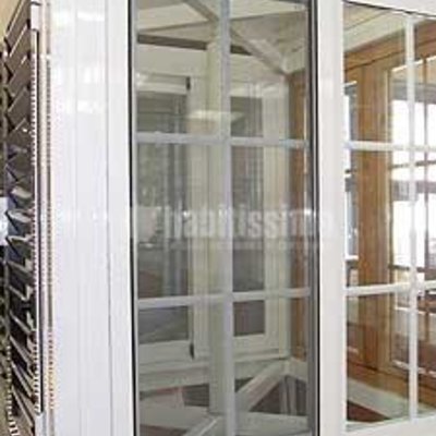 Carpintería Aluminio, Toldos, Cristaleros