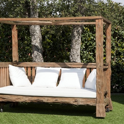 972 871 579 GIRONA Y BARCELONA