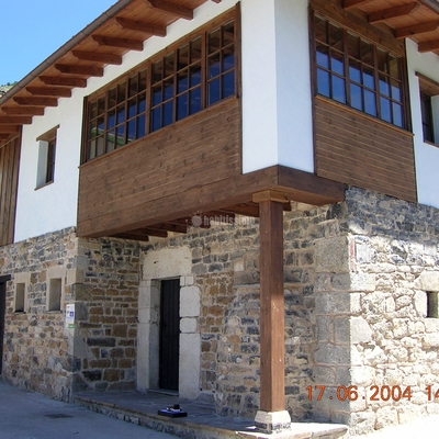 Construcción Casas, Constructores, Rehabilitación Fachadas