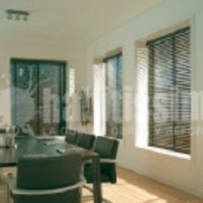 VENECIANAS DE MADERA