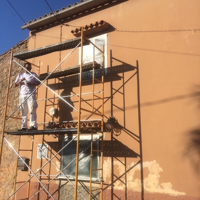 Inicio de Restauración y pintura en fachada