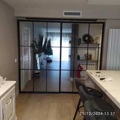 Cerrajería divisoria de estancias 2