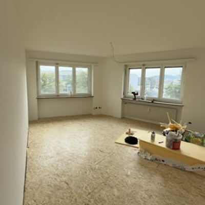 Renovación piso y paredes de antiguo apartamento