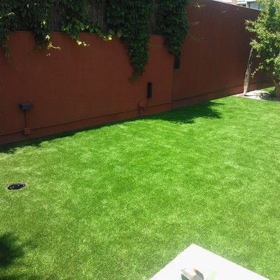 Acabado césped artificial