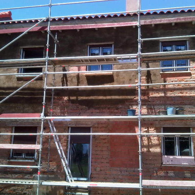 acondicionamiento de fachada posterior