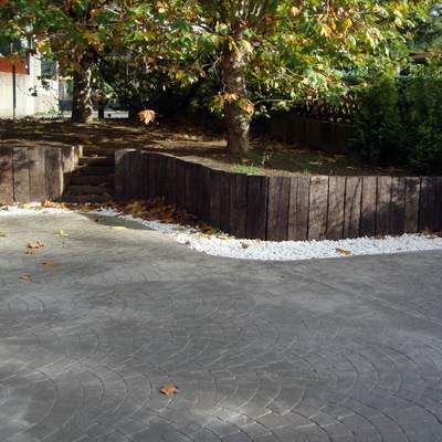 Acondicionamiento de zona ajardinada