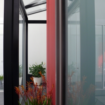 Acristalamiento de techo en perfil aluminio negro y  cristal