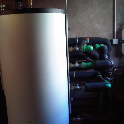 Acumulador multienergía