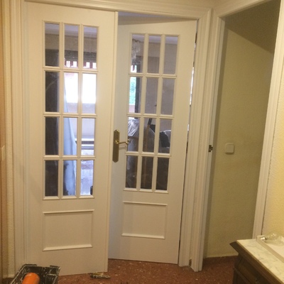 Lacado de puerta doble