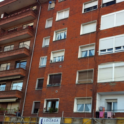 Alero y fachada Bilbao