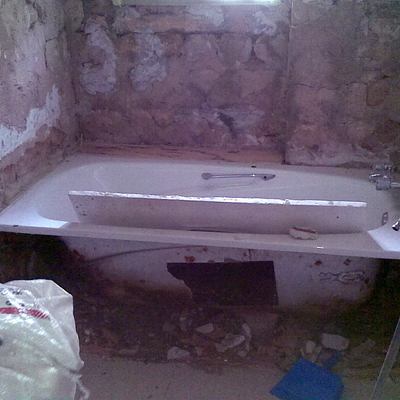 ALICATADO BAÑO CAMBIO DE BAÑERA POR PLATO DE DUCHA