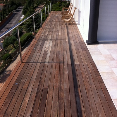 Ampliacion de terraza con tarima de iroko 