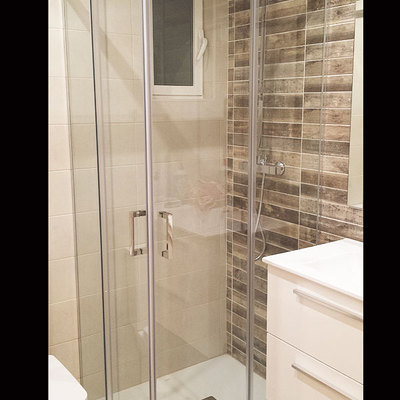 ANGULAR DE DUCHA CORREDERO