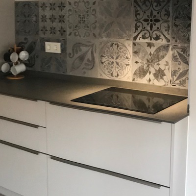 DETALL FRONTAL CUINA