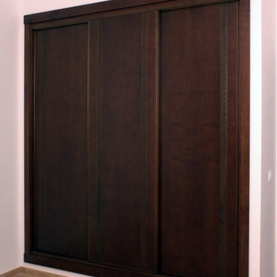 Armario empotrado correderas.