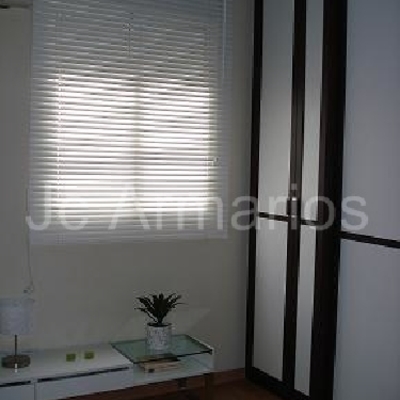 Armario rincón especial ventana