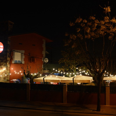 FACHADAS DE NEGOCIOS