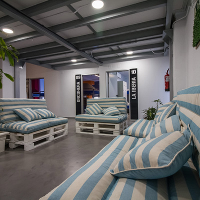 Rehabilitación de local comercial de 500m2 en alojamiento turístico en Bilbao