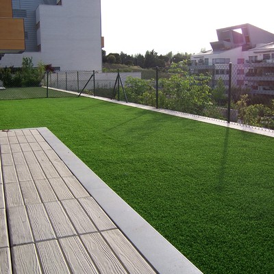 ático césped artificial ecocestal