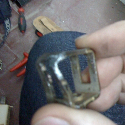 Averia conector de embarrado de un edificio