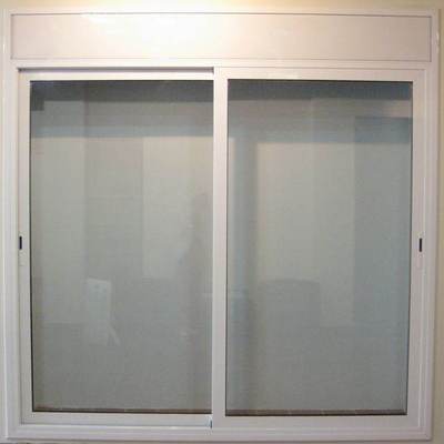 BALCONERA DE DOS HOJAS CON REGISTRO PARA PERSIANA