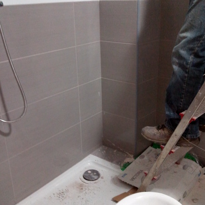 BAÑERA A PLATO DE DUCHA