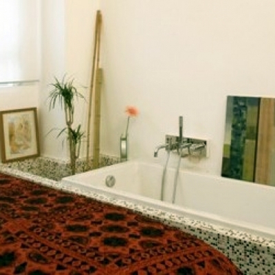 BAÑERA EN EL DORMITORIO