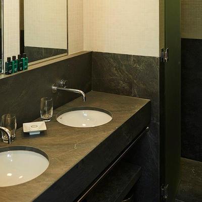 baño con Filita Gris Jbernardos