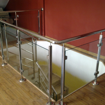 BARANDILLA DE VIDRIOS 