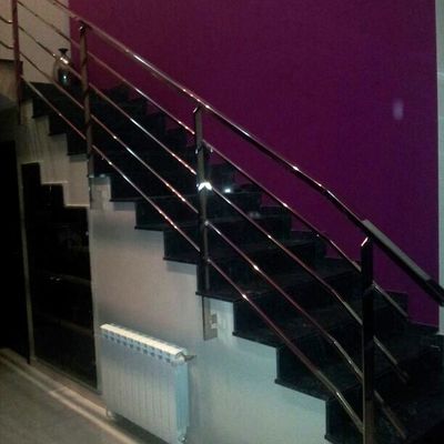 BARANDILLA DISENYO DE ACERO INOXIDABLE