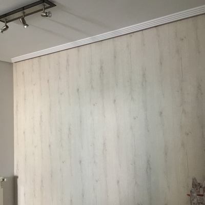 Pintura y colocación de papel