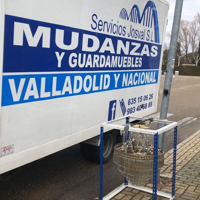 Vehículos y soportes adaptados