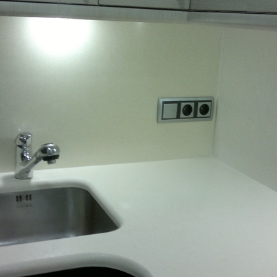 BLANCO DUNE 3CM.+ PAREDES 1.2CM.